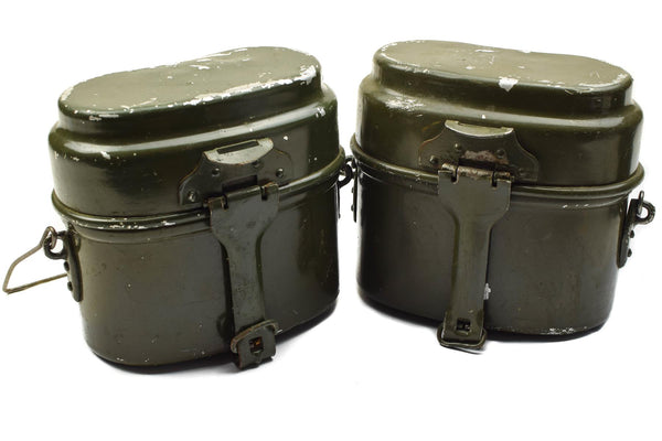Oryginalny zestaw bałaganu węgierskiego. Aluminiowy wojskowy melonik 2PCS