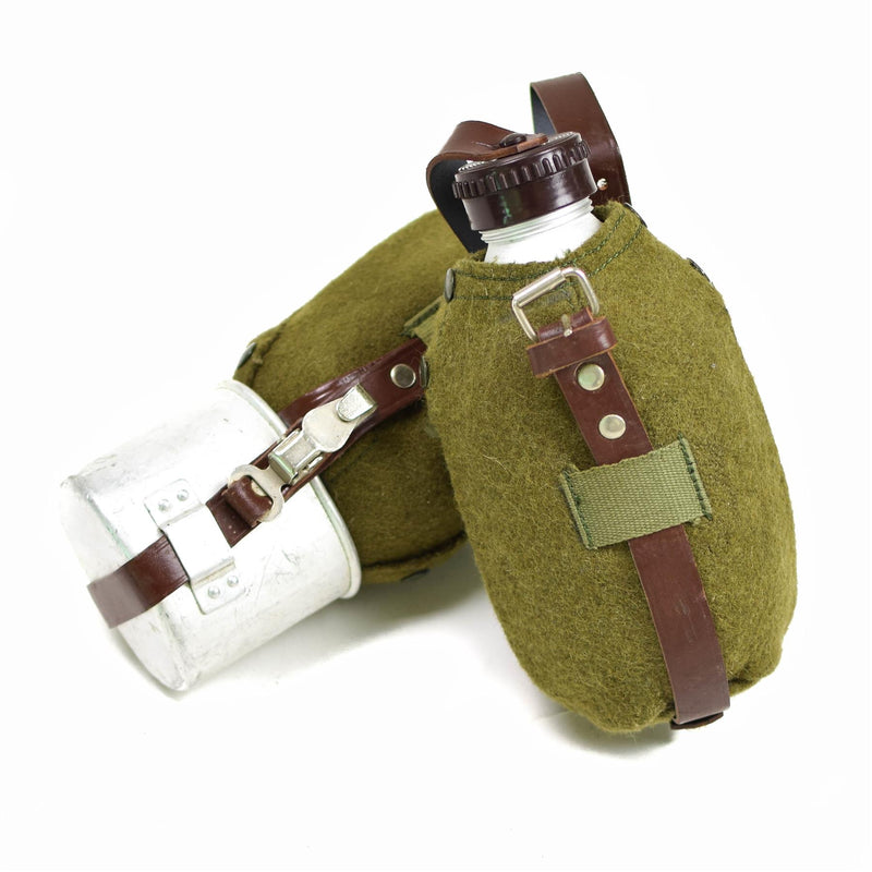 Prawdziwy rumuński puchar armii armii filcowej okładki vintage retro wodoć bottle jak nowy