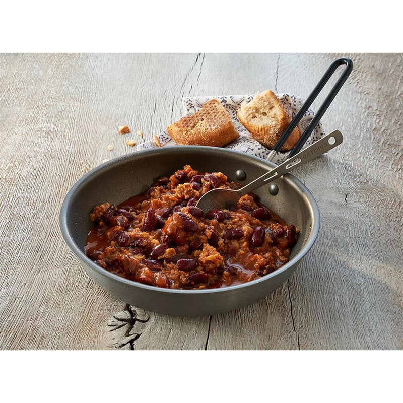 Trek'n jeść główny posiłek chili con carne przeżycie odwodnione trekkingowe jedzenie kempingowe