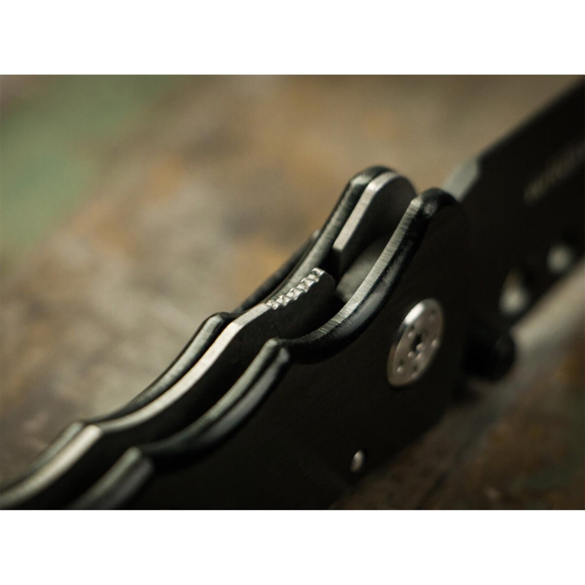 Nóż kieszonkowy BOKER Special Forces Tanto, rękojeść stalowa, aluminiowa, czarna, 440A