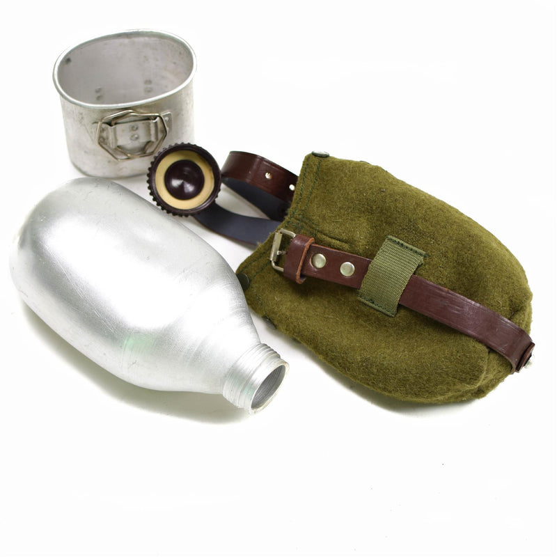 Prawdziwy rumuński puchar armii armii filcowej okładki vintage retro wodoć bottle jak nowy