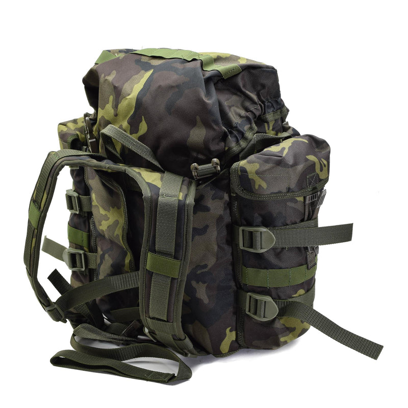 Oryginalna Czech Republika Military Molle Plecak Quick Release Woodland Camo 30L