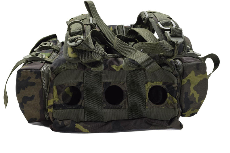 Oryginalna Czech Republika Military Molle Plecak Quick Release Woodland Camo 30L