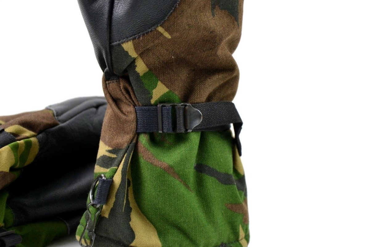 Oryginalna armia holenderska DPM Woodland Camo Mittens. Holenderskie rękawiczki wojskowe