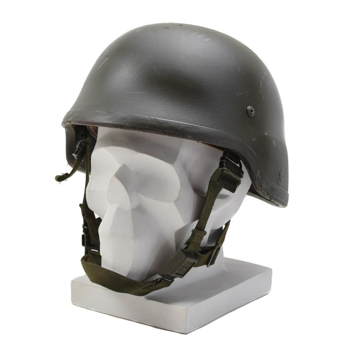 Oryginalny niemiecki hełm bojowy M92 Kevlar Balistic Army Issue Olive - GoMilitar