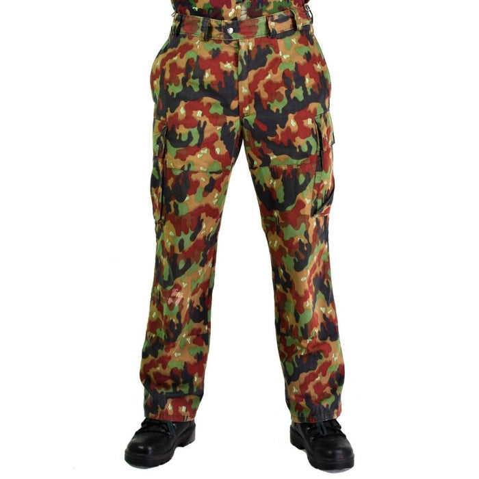 Oryginalne spodnie armii szwajcarskiej M83 bojowe spodnie polowe Alpenflage Camo NOWOŚĆ - GoMilitar
