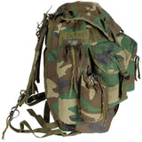 Oryginalny plecak armii tureckiej 40L z przednimi kieszeniami i kieszeniami z tkaniny Cordura Woodland Camo