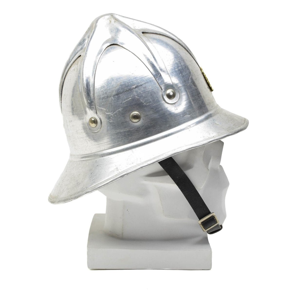 Oryginalny Jugosławica wojskowy Grey Aluminium Strażak Hełm Red Start Badge Army