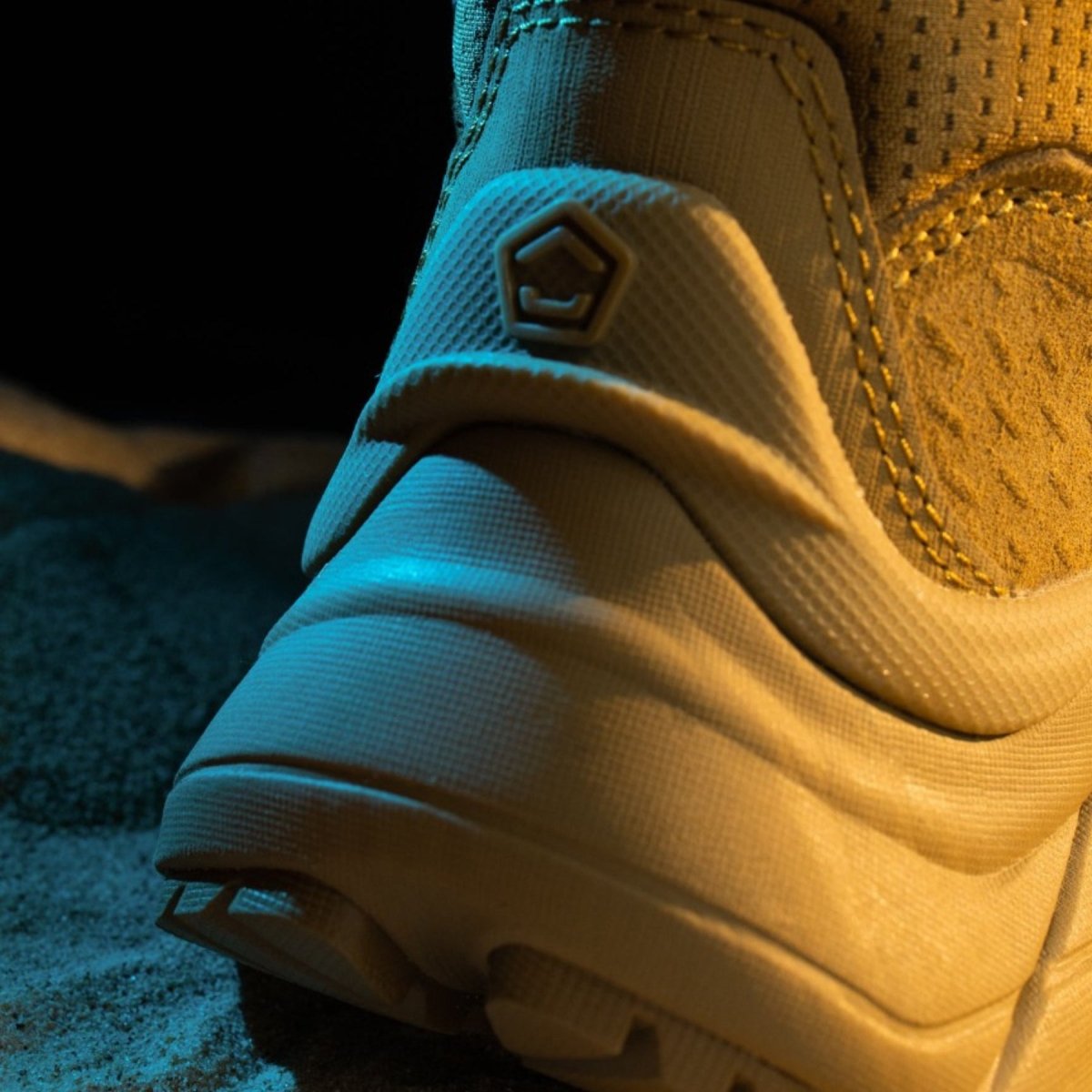 Buty Pentagon Horizon Desert Trekking 6 Lekkie, oddychające zamszowe czarne
