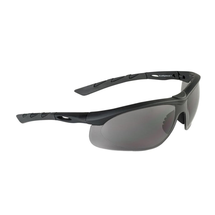 Taktyczne okulary strzeleckie SWISS EYE z szerokimi przyciemnianymi soczewkami, ochroną UV400 i powłoką przeciwmgielną